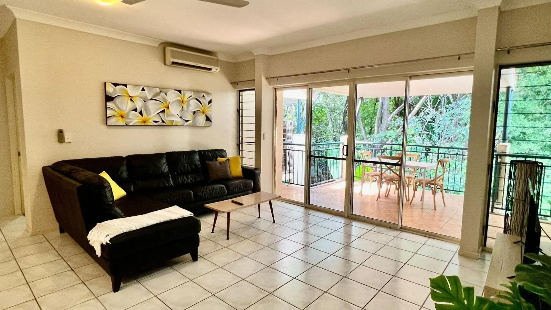 Riverside Boulevard 13-151 location